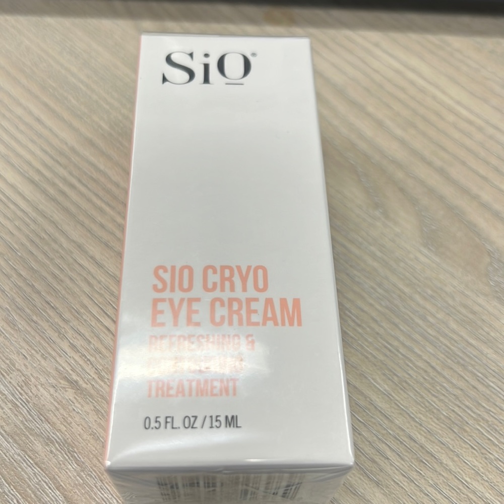 Sio Cryo Eye Cream- Refreshing & Contouring Treatment